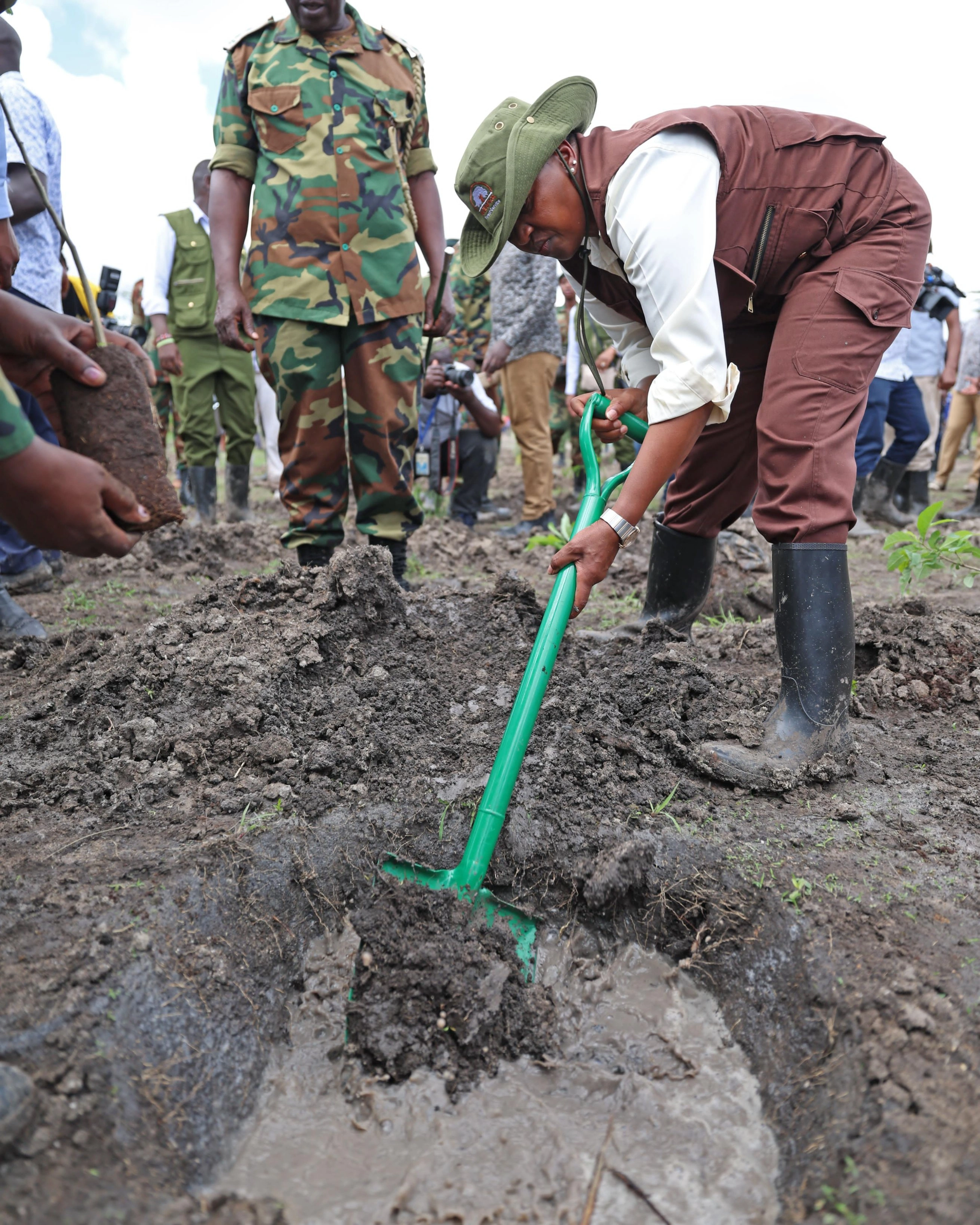 Climate Change and International Diplomacy_First Lady Rachel Ruto In Kiu Makueni County, during the National Tree Planting Day 2_13.11.2023.webp