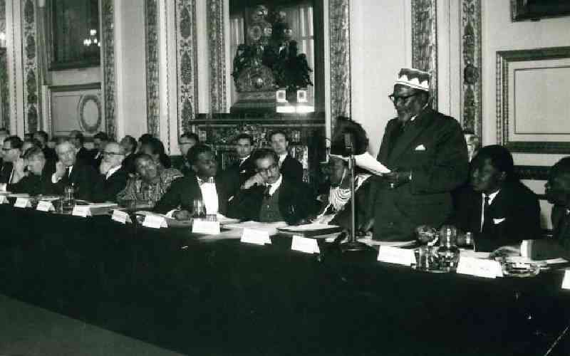 Jomo Kenyatta and Thomas Joseph Mboya attending the Second Lancaster Conference in London in 1962.jpg
